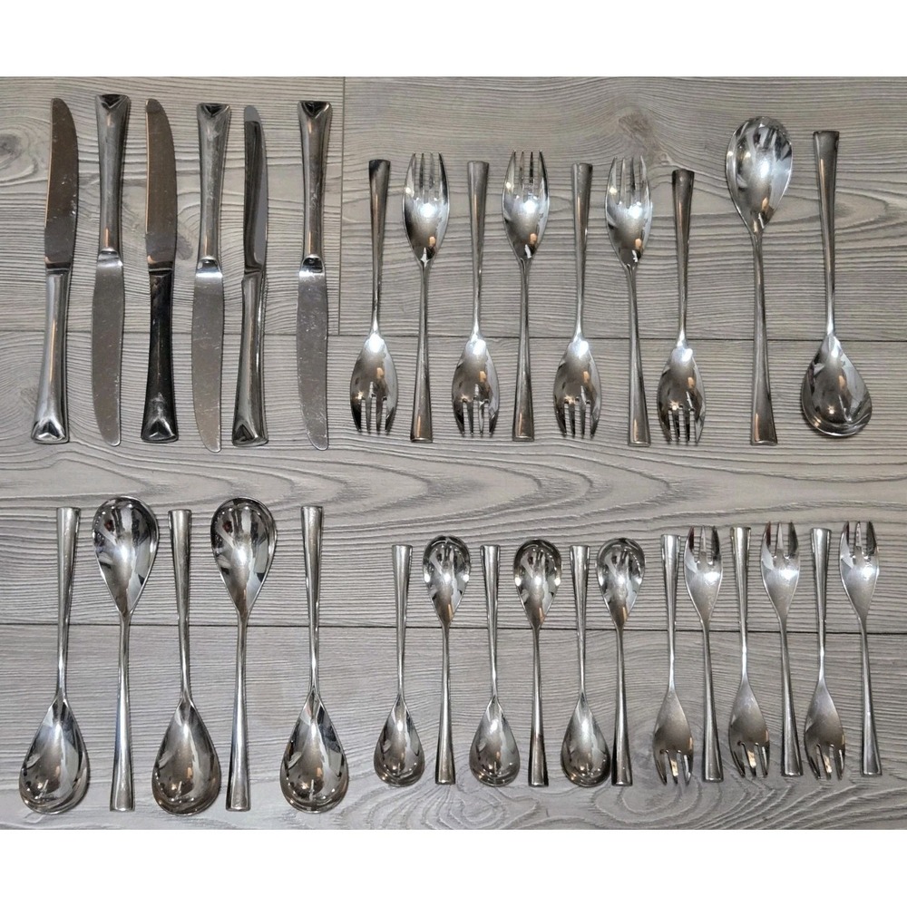William Adams EPSS DESTINY 32 Pc Lot Flatware Sheffield England Fork Spoon Knife